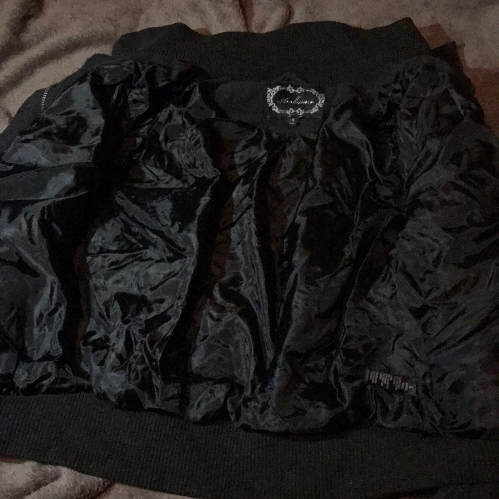 Jacket - Picture 2 of 3